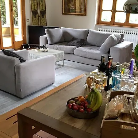 Villa Am See In Bella Italia *