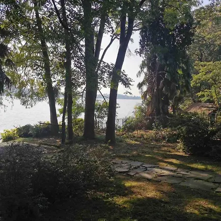 Villa Am See In Bella Italia Villa Travedona
